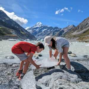 שבוע 19 – לא כל יום פורים שבוע 19 – לא כל יום פורים