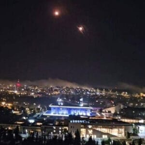 49: התקיפה האיראנית, מה ישראל חייבת לעשות, נקודת התורפה של איראן, חיזבאללה, והתגובות באיראן למתקפה