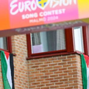 51: לקראת האירוויזיון – כיצד הפכה שוודיה לבירת ההפצצות של אירופה ומאלמו לאחת הערים המסוכנות ביבשת ליהודים