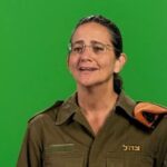 קצר וקולע: יעל חביב על פעילות דסק אזרחים ותיקים בפיקוד העורף קצר וקולע: יעל חביב על פעילות דסק אזרחים ותיקים בפיקוד העורף