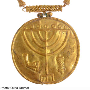 על הנס ההחרגתי ועל הנס הקיומי – בהקשרו של נס החנוכה והחגיגה המצויינת בו. פודקסט מיוחד לחג החנוכה